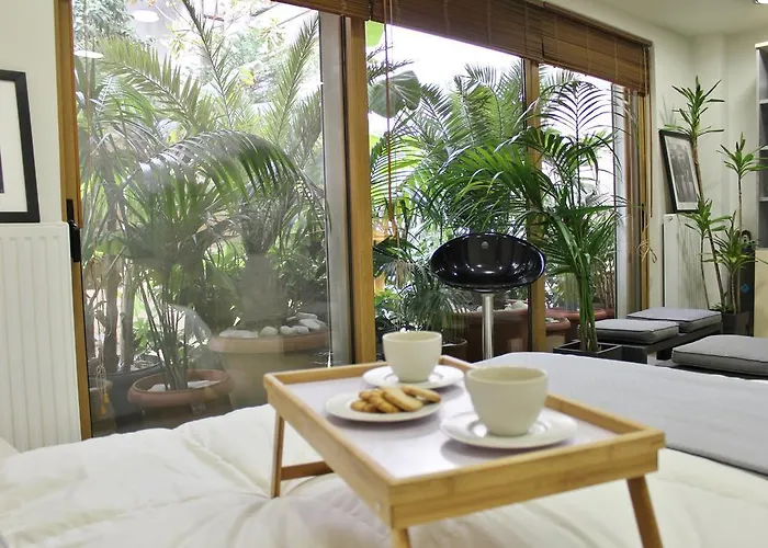 Luxurious Loft With Garden